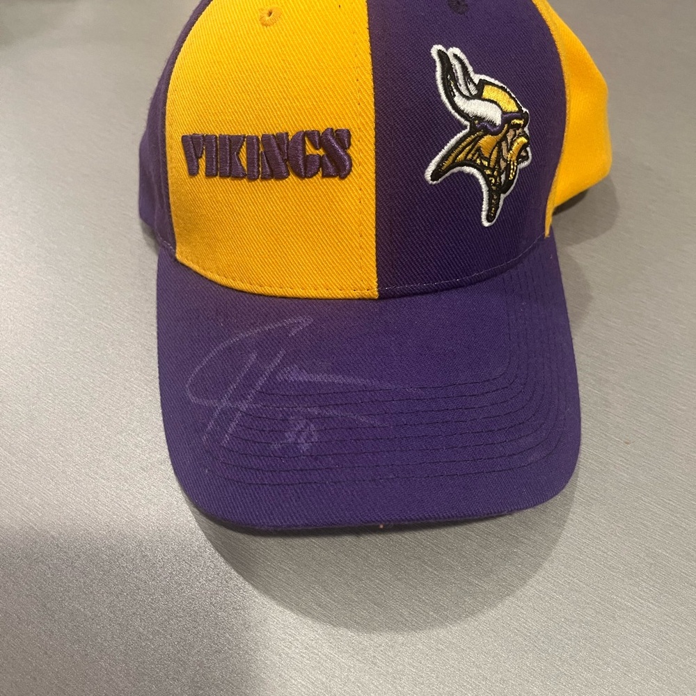 Signed by CJ Hamm Vikings Hat